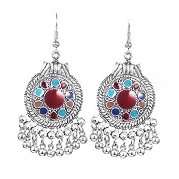 Beautiful Boho Style Earrings! - Picture 3 of 3